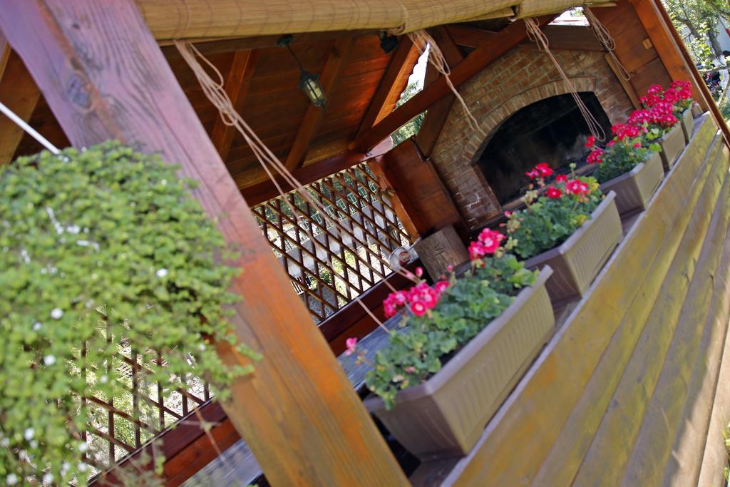 Apartment House Lalita Фужине Экстерьер фото