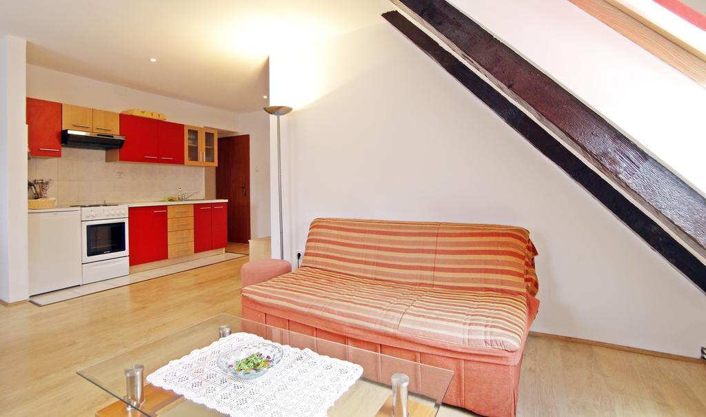 Apartment House Lalita Фужине Экстерьер фото